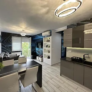 Apartament Gina, Debreţin