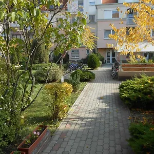 Apartament Marti 3 Bedroom, Debreţin